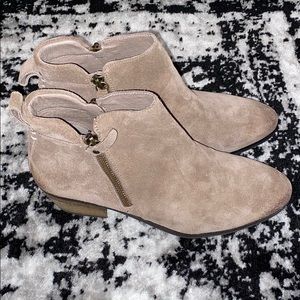 Vince Camuto Suede Booties